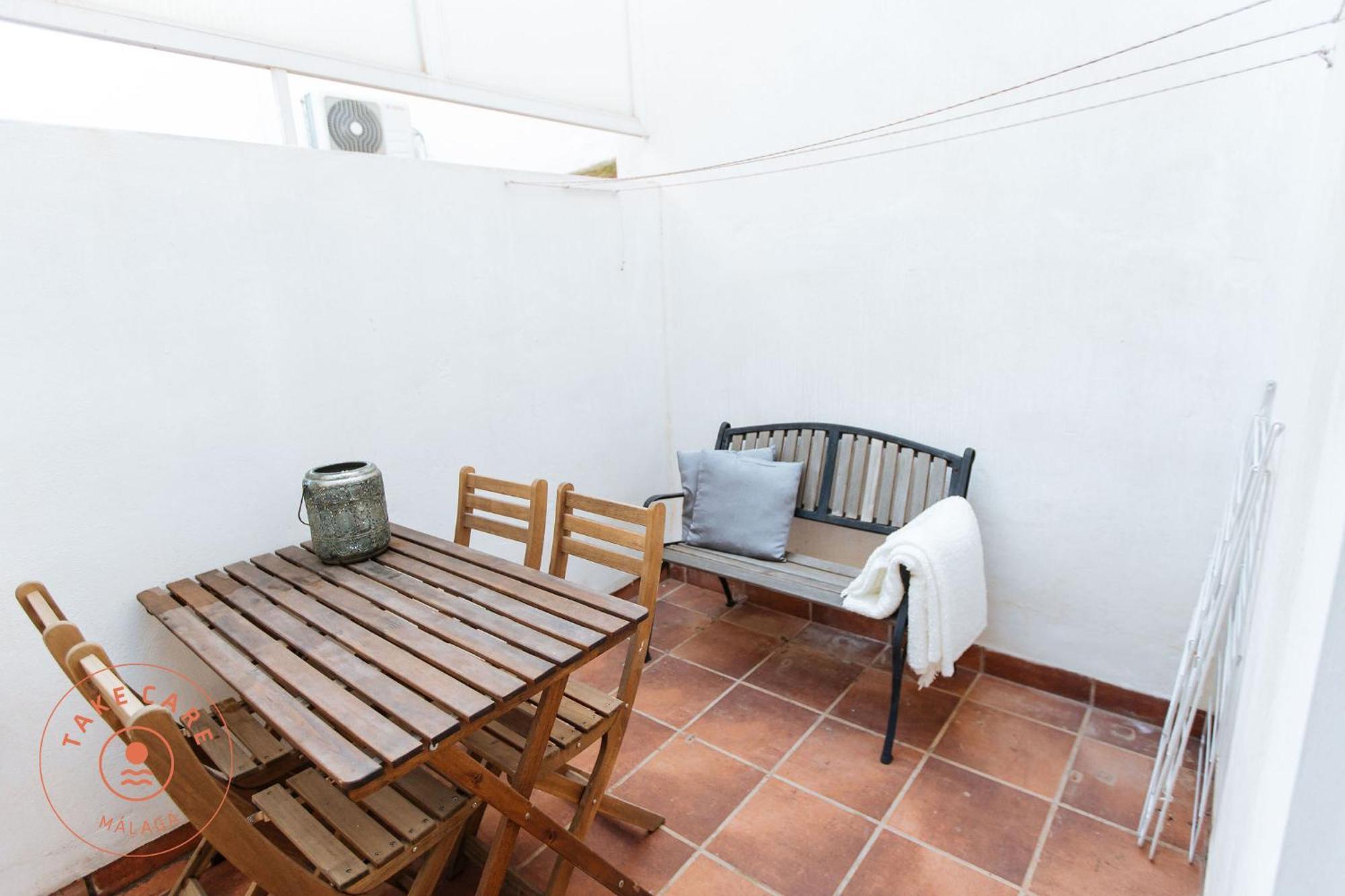 Apartment Casa Riad With Spacious Patio - Tcm Malaga Exterior photo